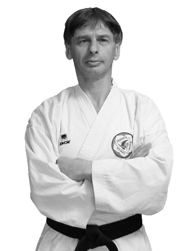 KARATE-BRASOV-AKA-SHIRO-KAI-DESPRE-PAUL-CHELEMEN